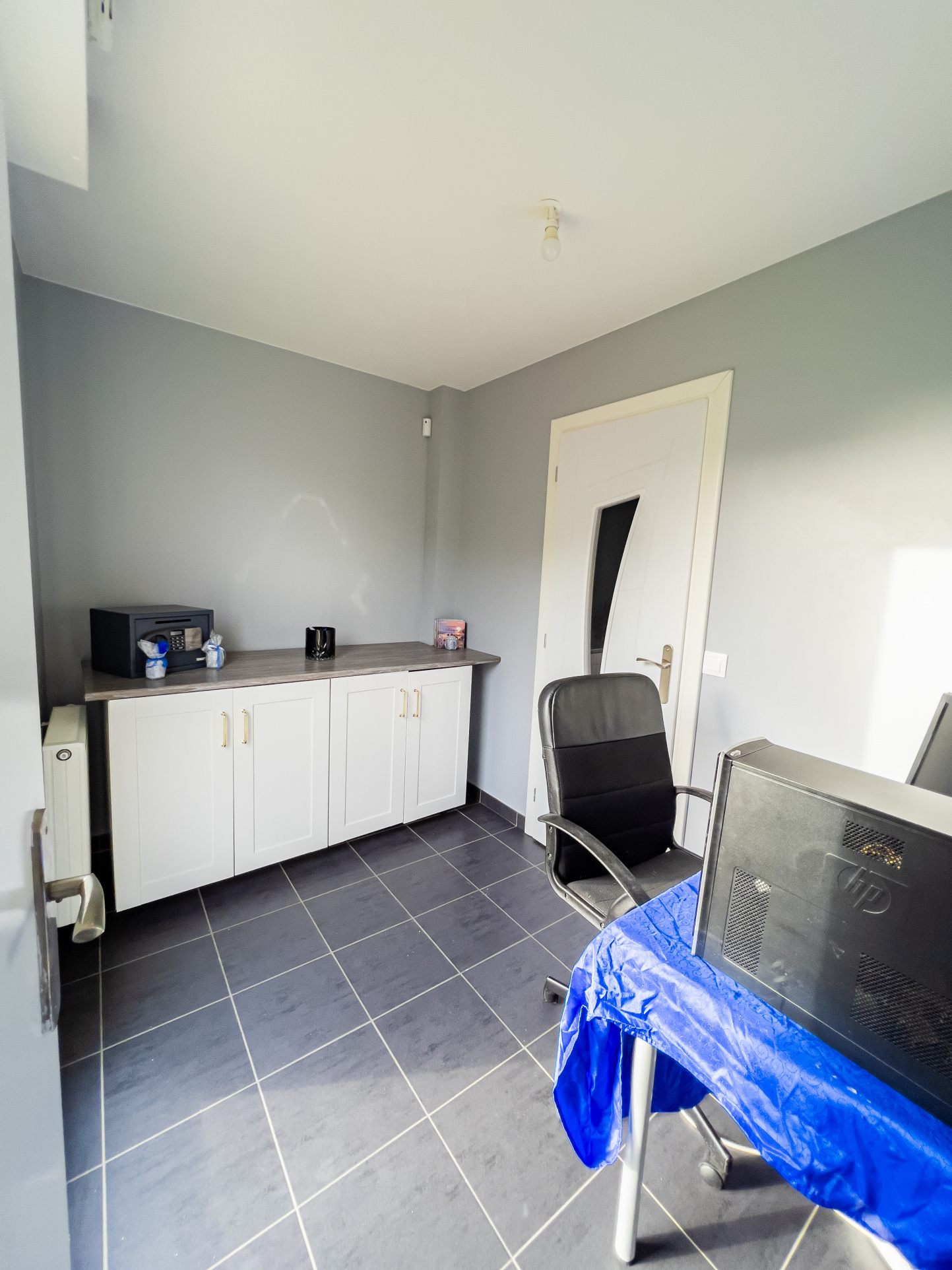 Photo 5